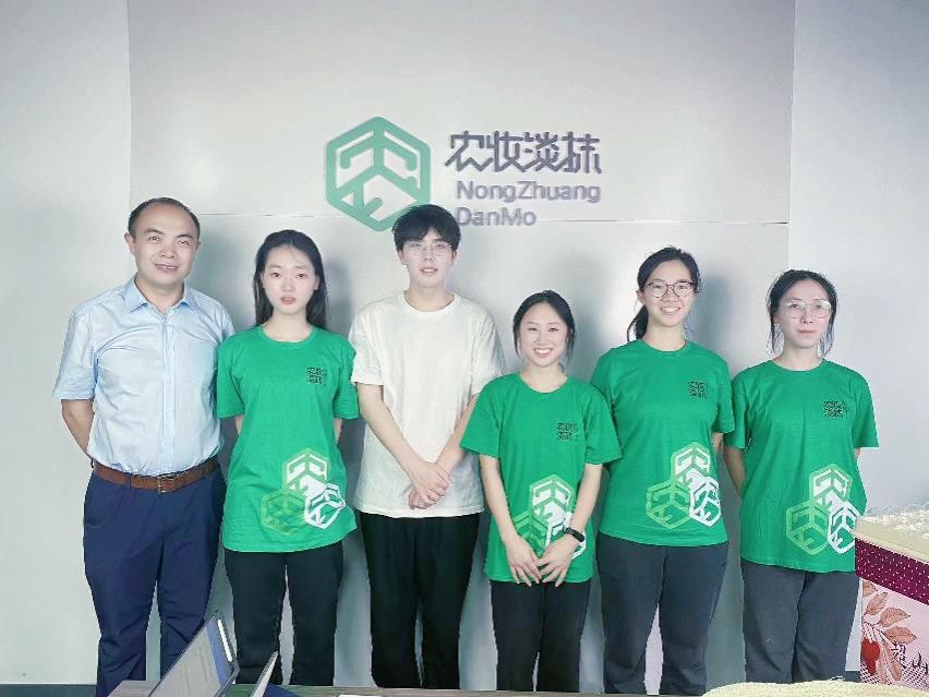 我校学生在第十二届全国大学生电子商务“创新、创意及创业”挑战赛中喜获佳绩