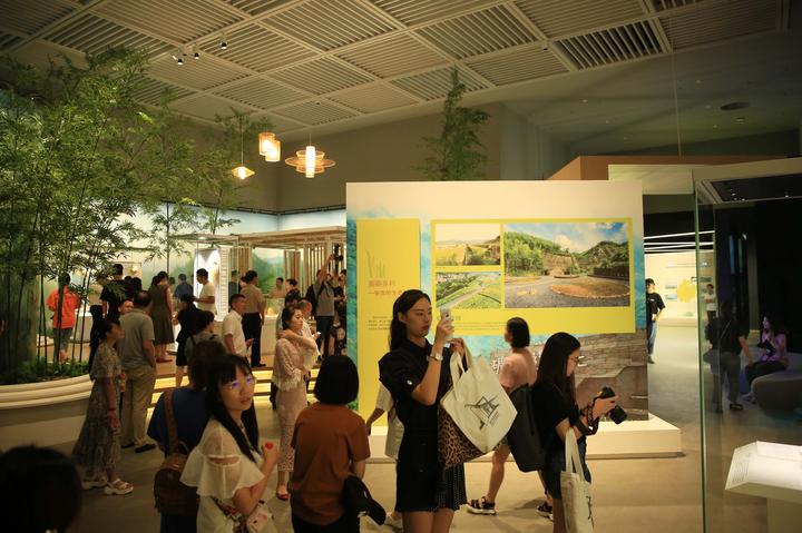 展厅.jpg 展厅.jpg