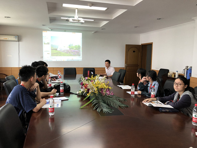 现科准大学生1.jpg