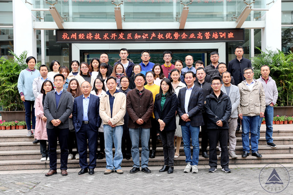 1542347644096.jpg KS8A9182_副本.jpg