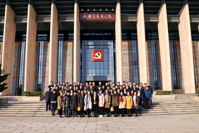 1513911395976.jpg 中层南湖1.jpg