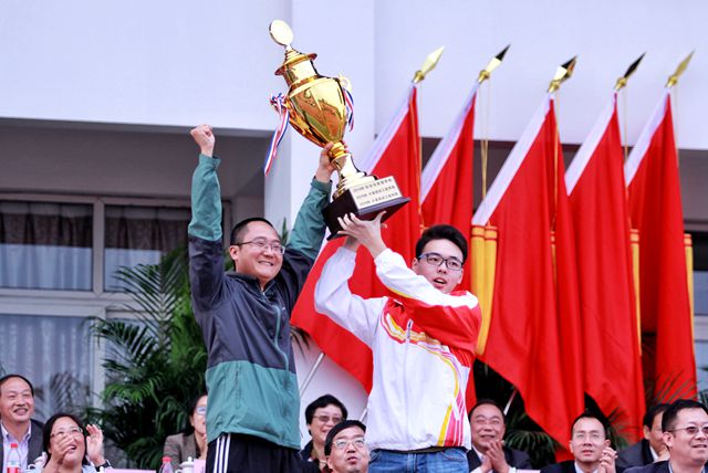 1509105520189.jpg 计量杯_副本.jpg