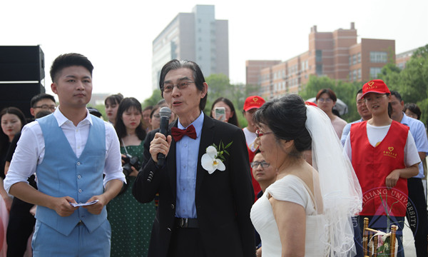 1558671109477.jpg IMG_2575.jpg