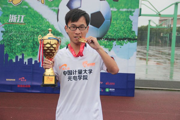 1465806314854.jpg 160613123661.jpg