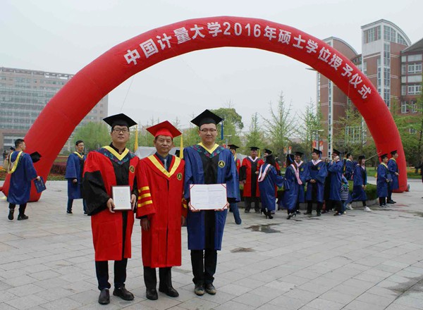 1461036297415.jpg 160419101239.jpg